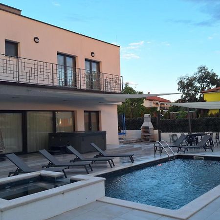 Villa Piante - Pool, Whirlpool Antonci  Exterior foto